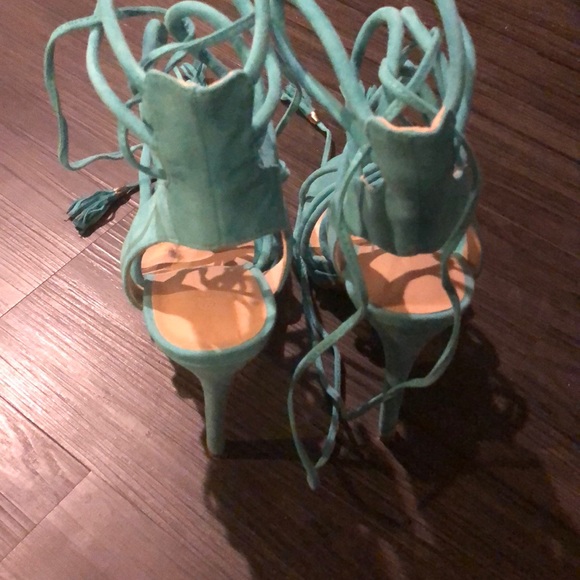 High Heels (Only worn once!! For apx. 8 hours 😊) - Picture 4 of 4